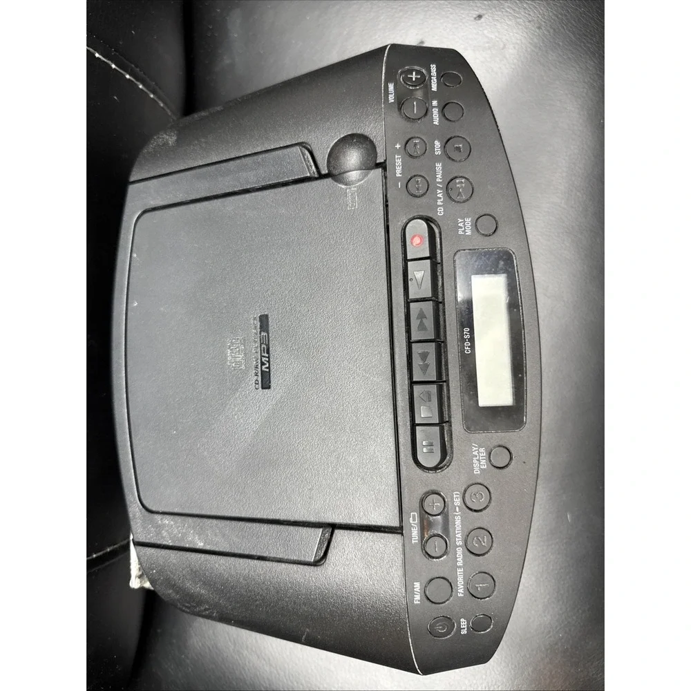 Sony CFD-S70 Stereo CD Player Cassette Recorder AM/FM Radio Boombox Untested
